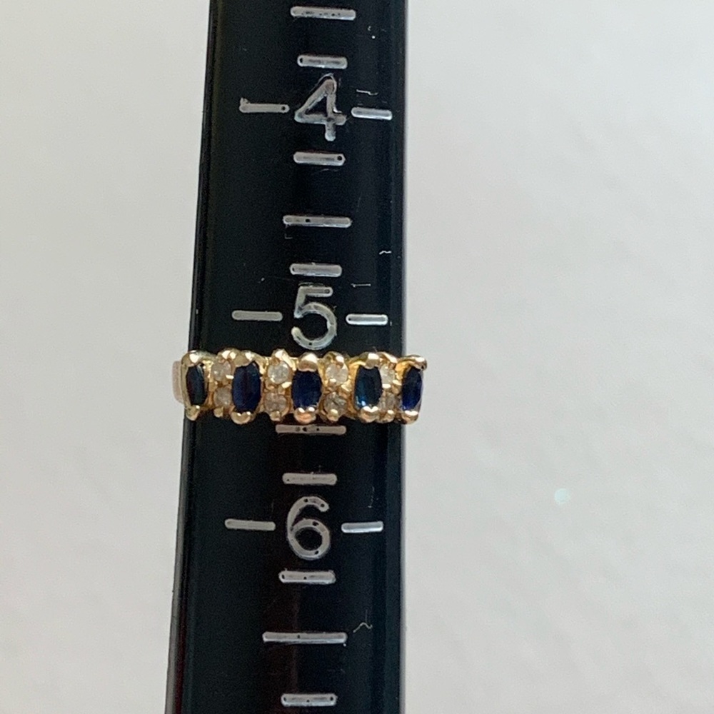 14k Sapphire and Diamond ring - Picture 2 of 16